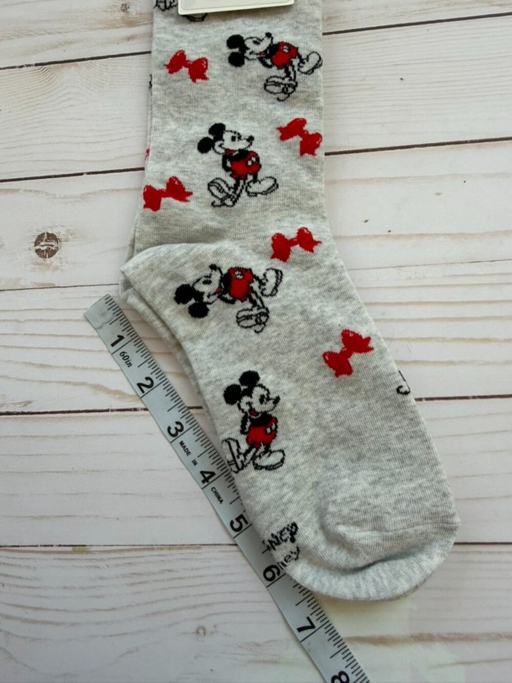 NWT American Eagle Mickey Mouse Crew Socks | Disney Licensed | One Size - Picture 6 of 7